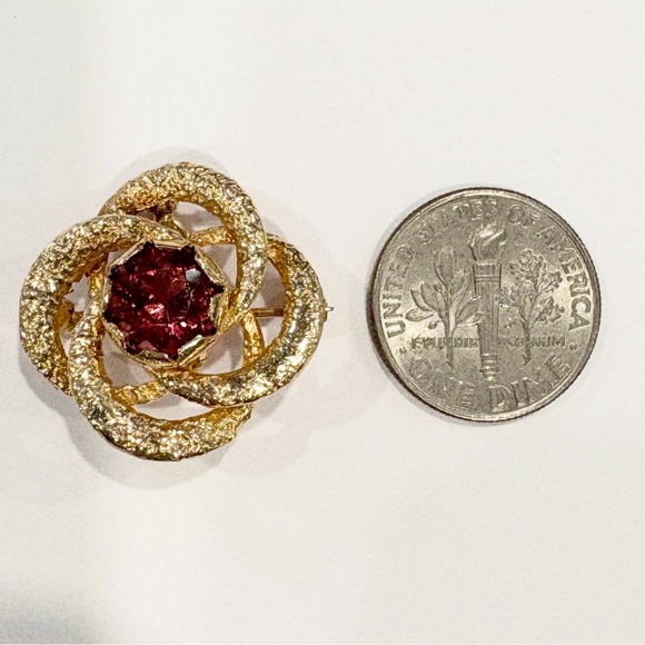 Vintage 14K Gold Pink Tourmaline Brooch Pendant: Celtic Clover Design - Picture 11 of 12